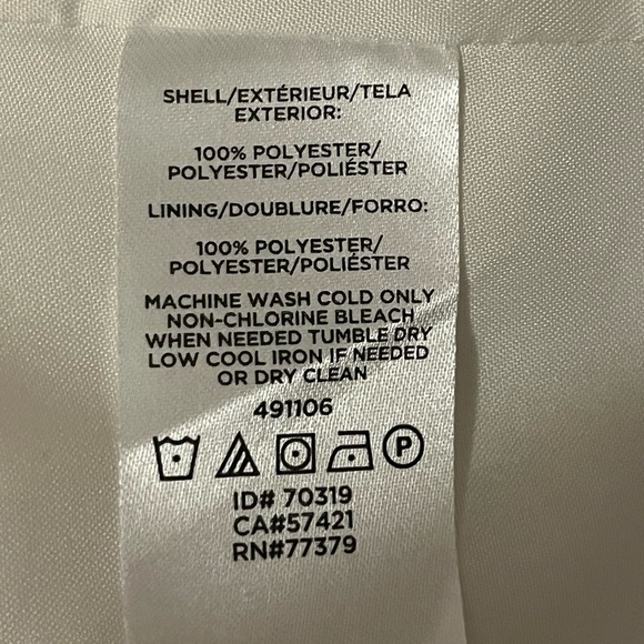 Ann Taylor Elegant Collarless White  Blazer, size Large - Picture 5 of 5